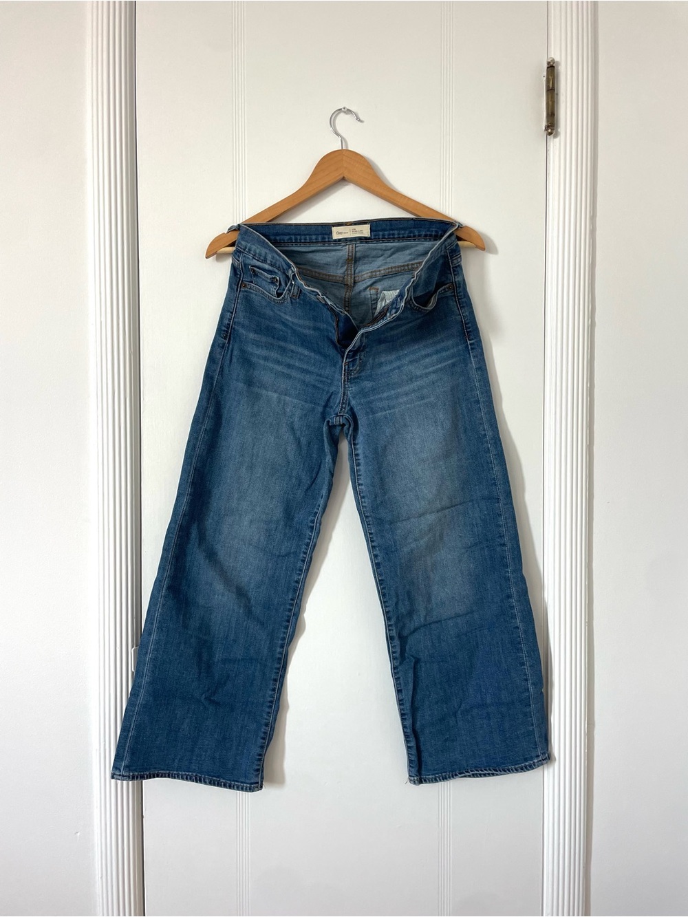 GAP Light Blue Wide-Leg High-Rise Jeans